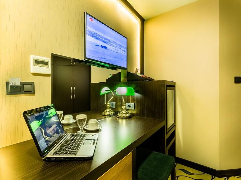 Hotel Photo 16