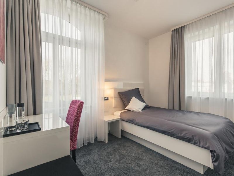 Hotel Photo 1
