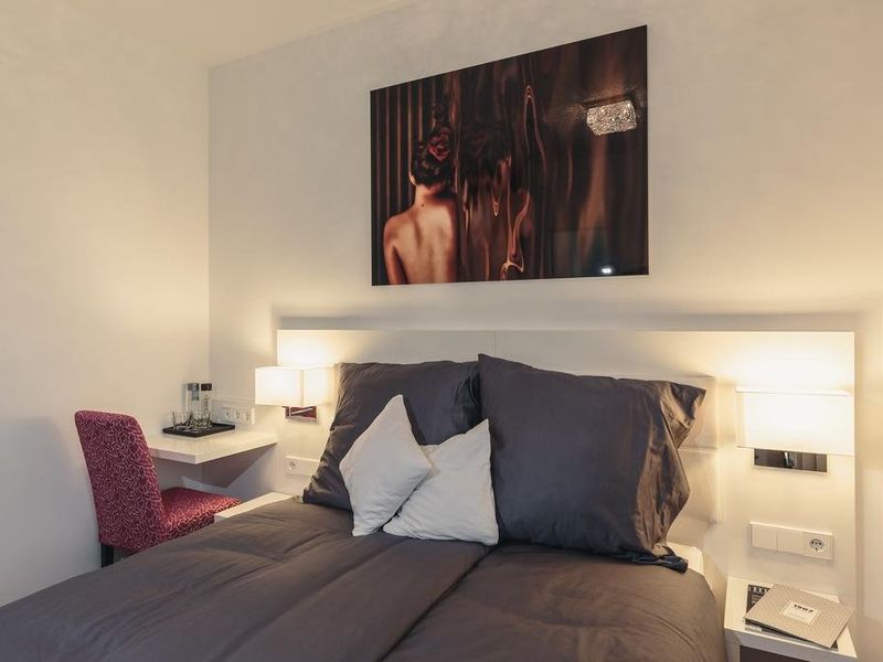 Hotel Photo 3