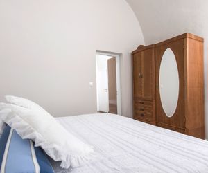 Iokasti Villa Fira Greece