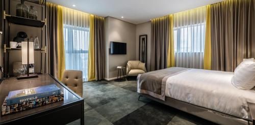 Hotel Photo 1