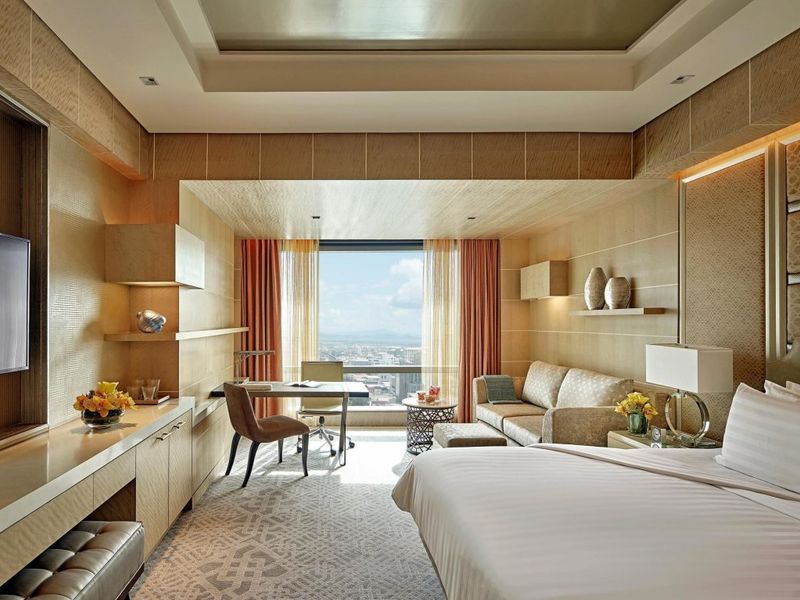Shangri-La The Fort, Manila
