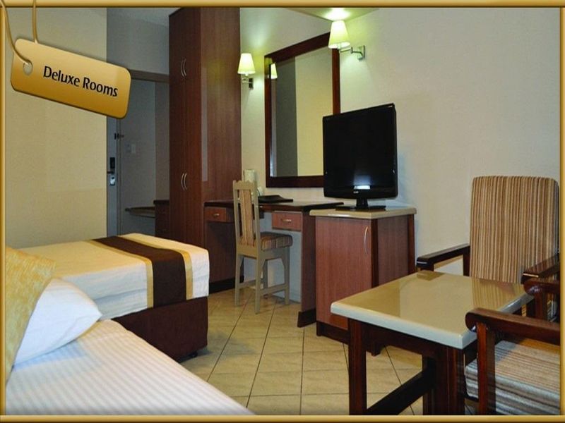 Hotel Photo 12