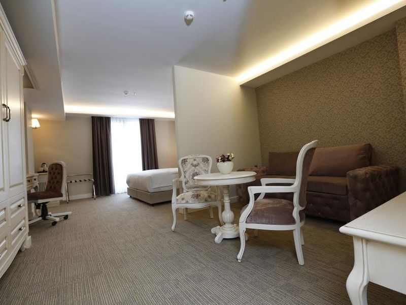 Hotel Photo 11