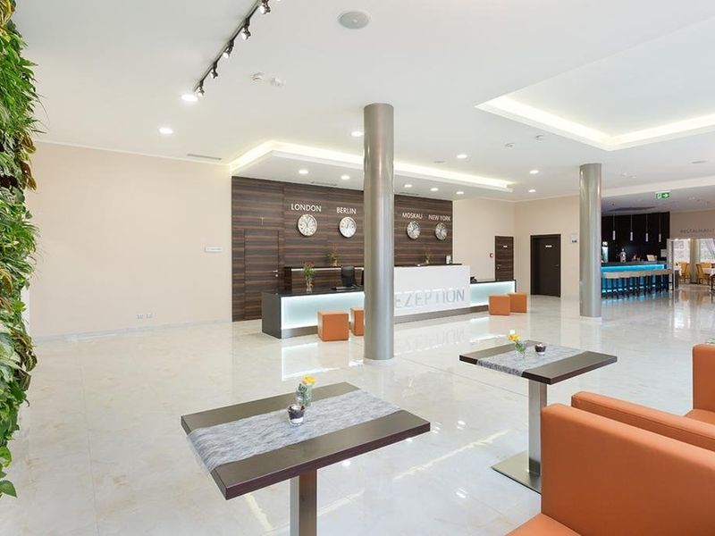 Hotel Photo 5