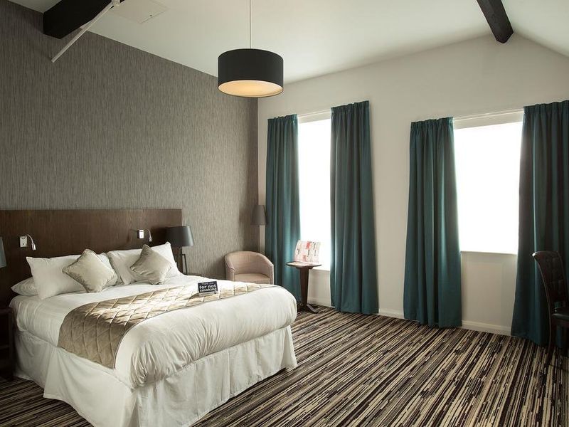 Hotel Photo 1