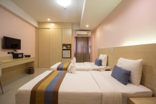 Hotel Photo 3