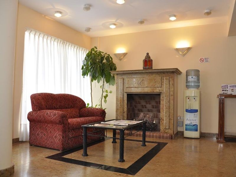 Hotel Photo 9