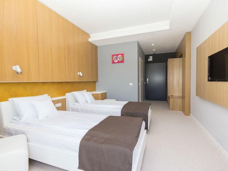 Hotel Photo 5
