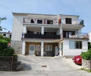 Apartments Mahmutovic Njivice Croatia