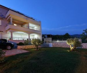 Apartments Villa Residenca Novi Vinodolski Croatia