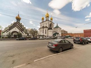 Полтавский проспект 2