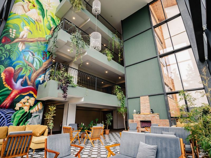 Hotel Photo 1