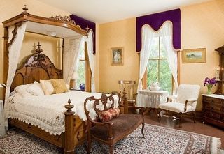Фото отеля Garth Woodside Mansion Bed and Breakfast
