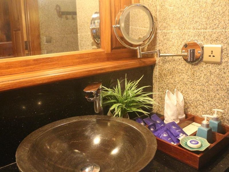 Hotel Photo 10