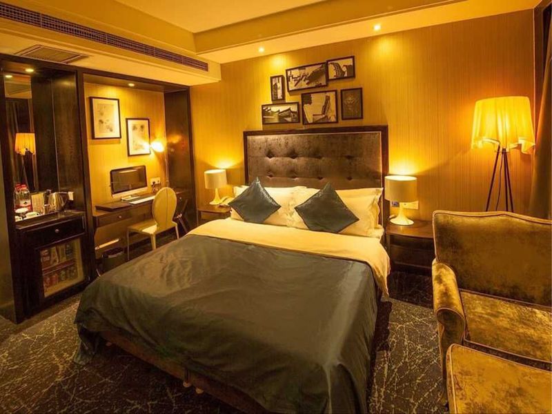 Hotel Photo 8