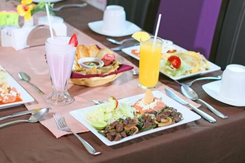 Hotel Photo 9