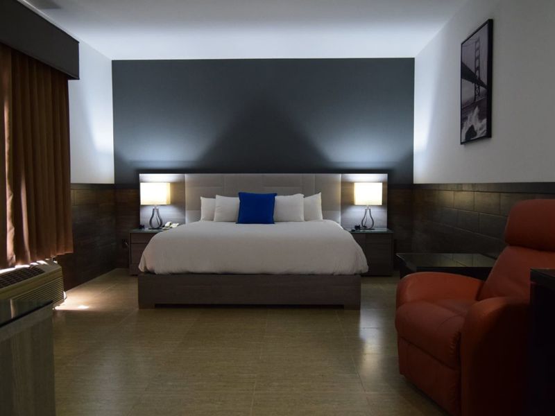 Hotel Photo 2