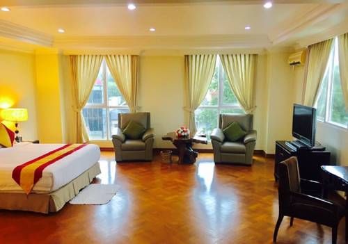 Hotel Photo 9