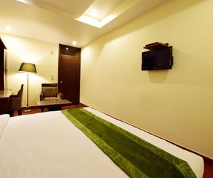 Hotel The Raj @ New Delhi Railway Station Delhi City India