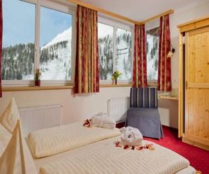 Hotel & Appartement Auerhahn Obertauern Austria