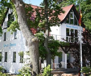 Seute Deern - süßes Mädchen Ostseebad Boltenhagen Germany