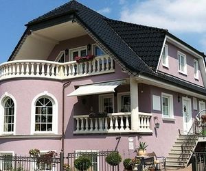 Villa Vivien Ostseebad Goehren Germany