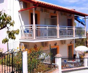 Makis Studios & Apartments Benitses Greece
