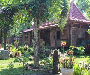 Omah Garengpoeng Guest House Magelang Indonesia