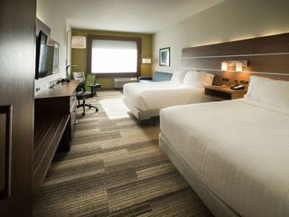 Фото отеля Holiday Inn Express & Suites - West Edmonton-Mall Area, an IHG Hotel