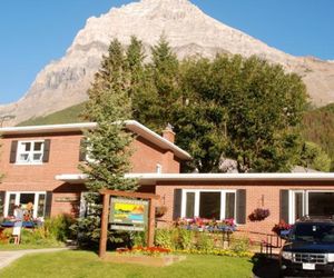 Canadian Rockies Inn - Adults only Field Canada
