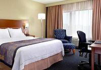 Отзывы Fairfield Inn & Suites by Marriott Montreal Airport, 3 звезды