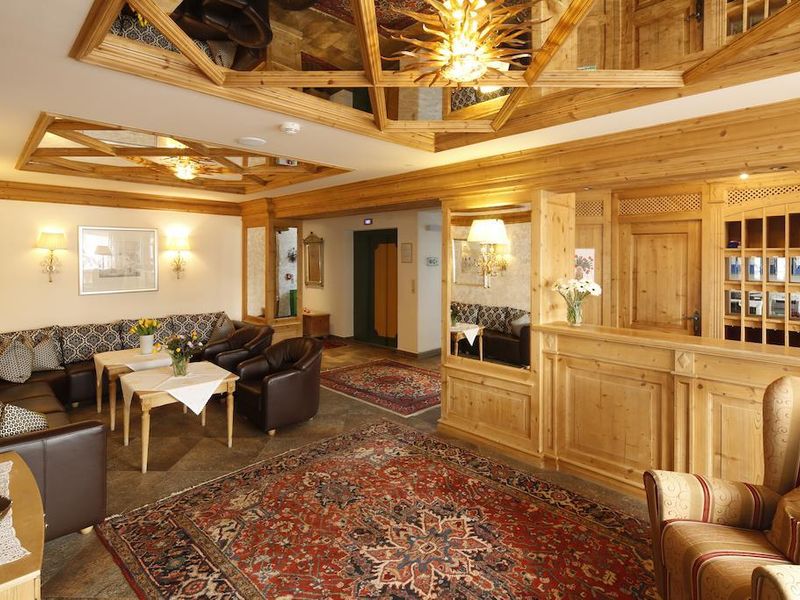 Hotel Photo 8