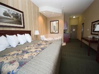 Hotel pic Redwood Inn & Suites