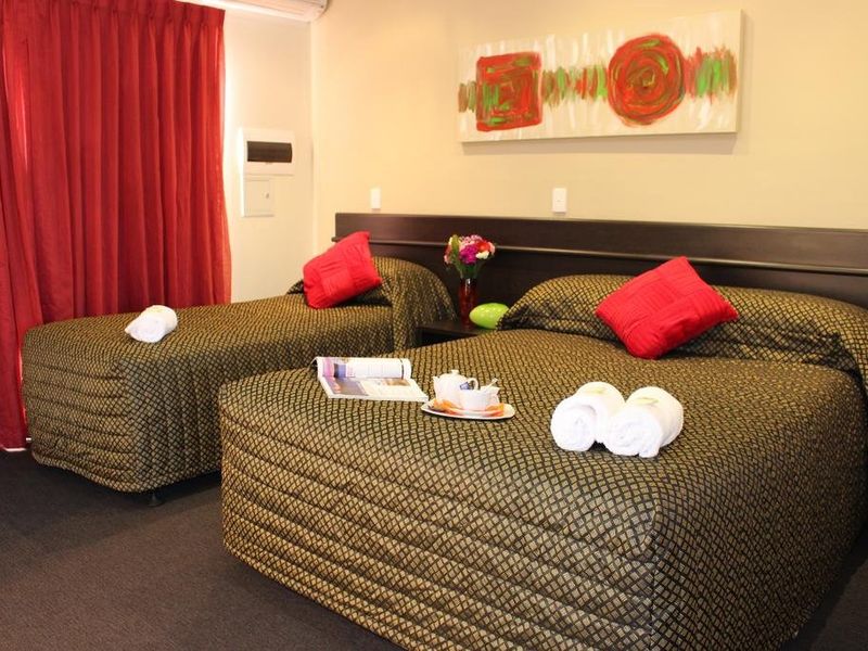 Hotel Photo 1