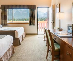 Rocky Mountain Ski Lodge Canmore Canada