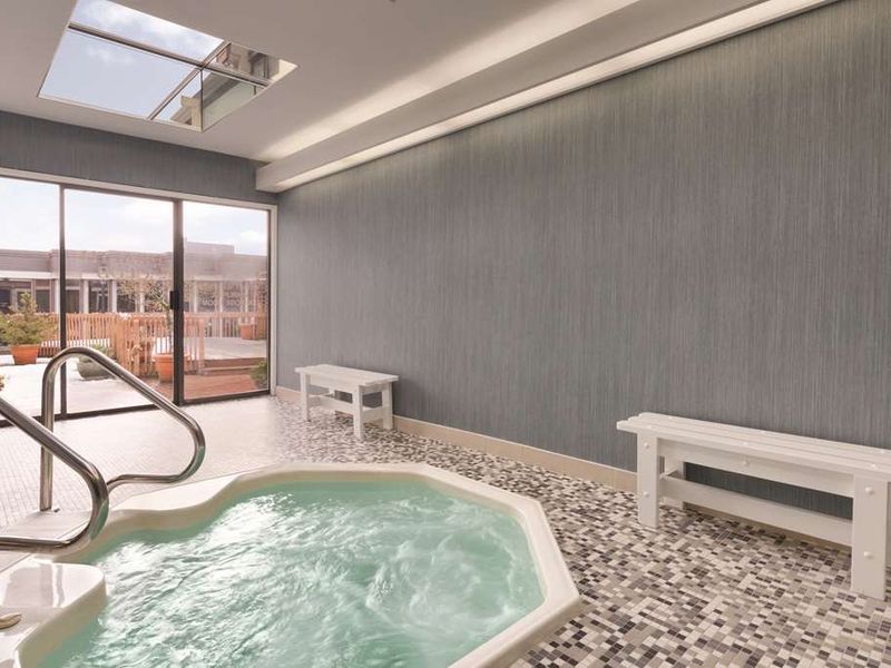 Hotel Photo 8