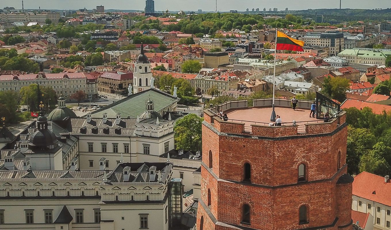How to get from Oslo to Vilnius