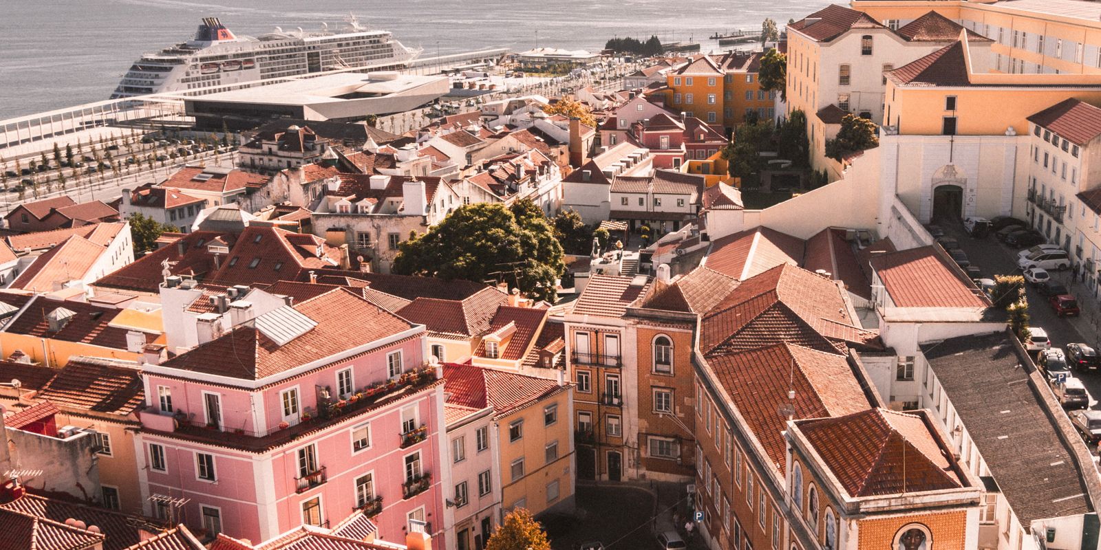 Cheap Flights from Lisbon to Anywhere from €14