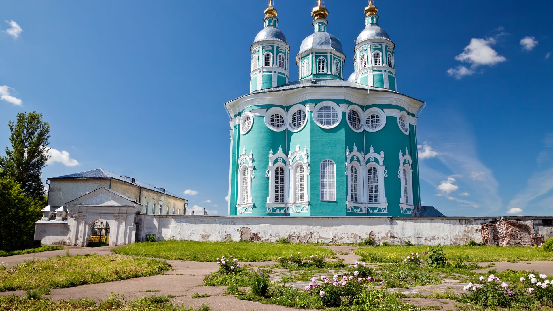 Как добраться из Уфы в Смоленск