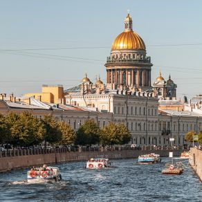 Авиабилеты в Санкт-Петербург