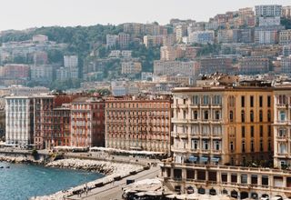 Cheap Flights to Naples