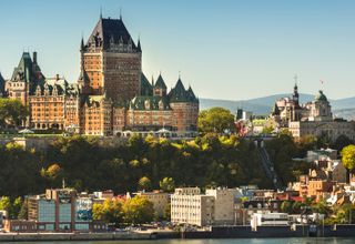 Cheap Flights to Québec/Jean-Lesage