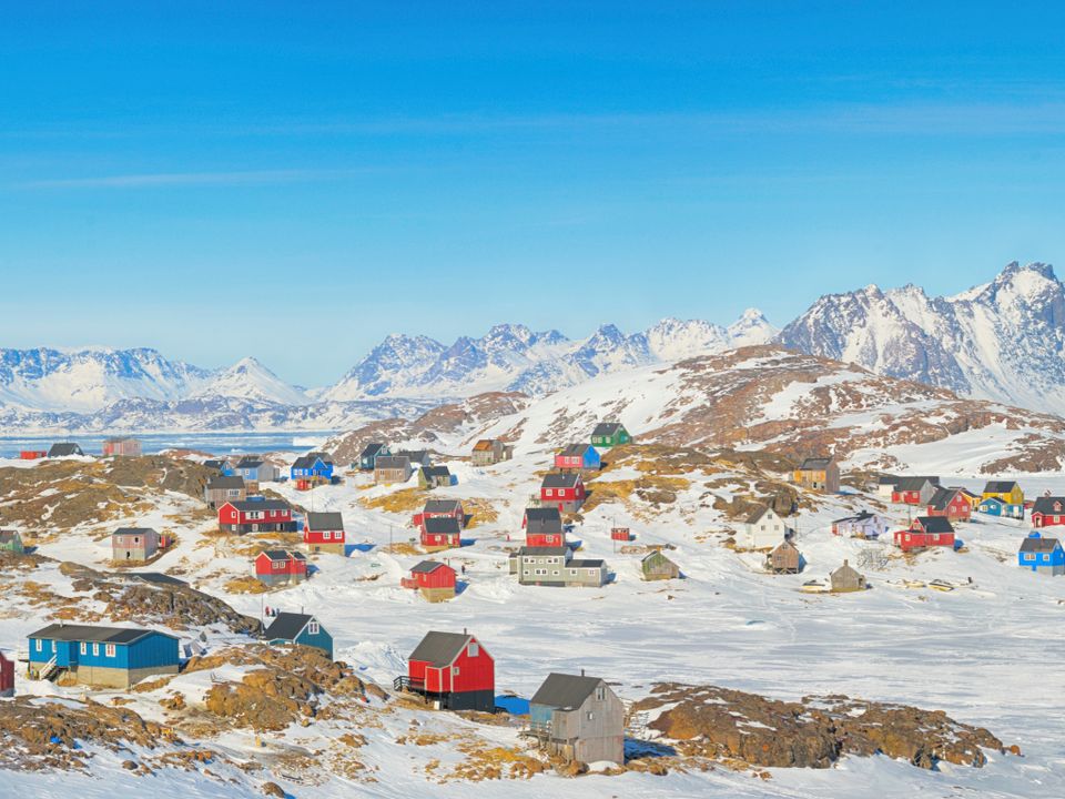 Tasiilaq Flights