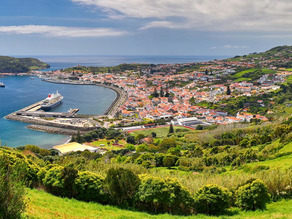 Horta Airport Flights