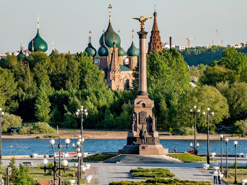 На фотографии изображен город назначения - yaroslavl;