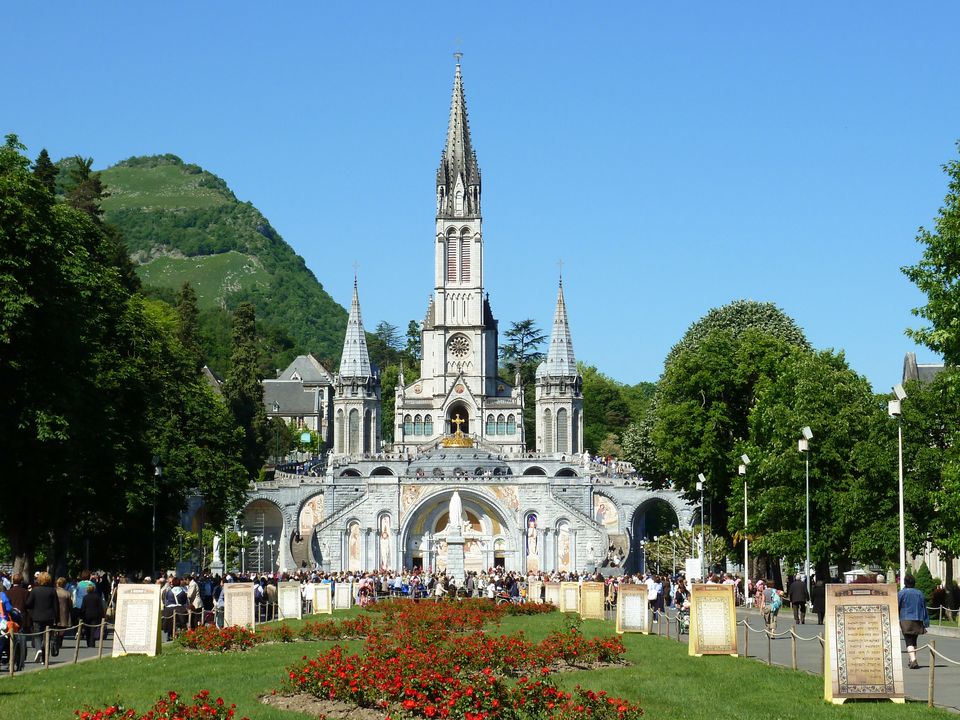 Tarbes Ossun Lourdes Airport Flights