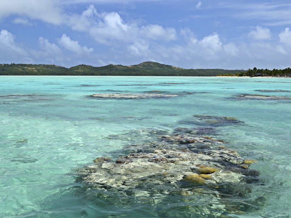 Pohnpei Airport Flights