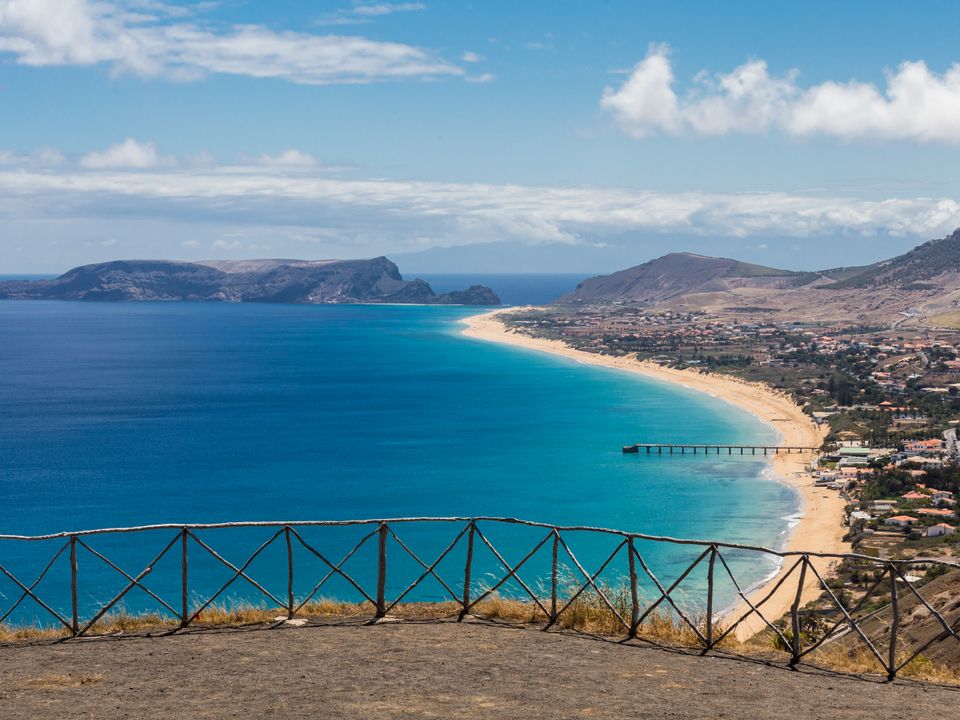 Car Rentals in Vila Baleira, Portugal