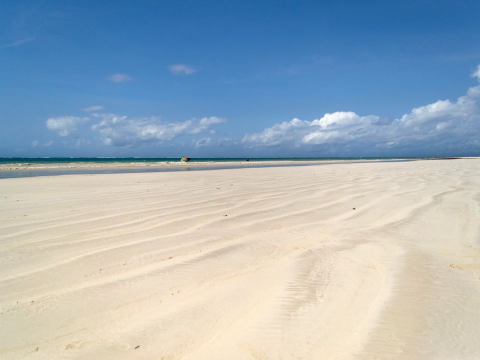 Flights to Ukunda, Kenya